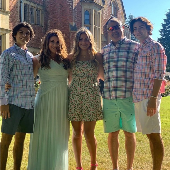 Meet your Posher, Ali - Picture 5 of 15